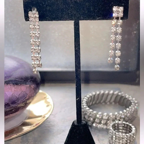 VINTAGE SILVER TONE AND CLEAR RHINESTONE EXPANDABLE BRACELET RING EARRINGS SET - Picture 8 of 16